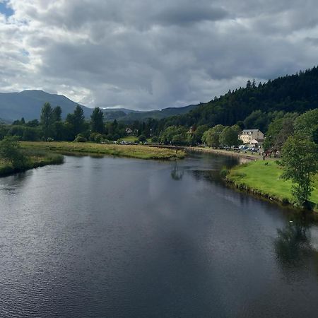 Stunning Village Centre Holiday Home カランダー エクステリア 写真