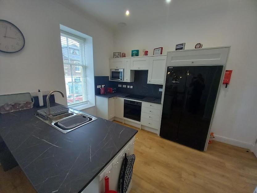 Stunning Village Centre Holiday Home カランダー エクステリア 写真