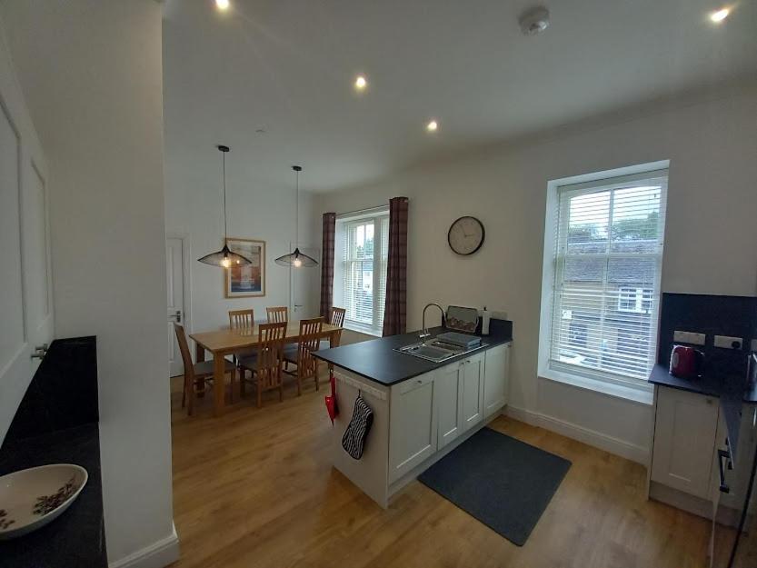 Stunning Village Centre Holiday Home カランダー エクステリア 写真